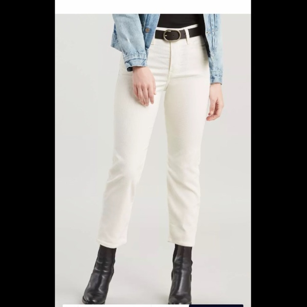 White Corduroy Levi’s. Size 29.